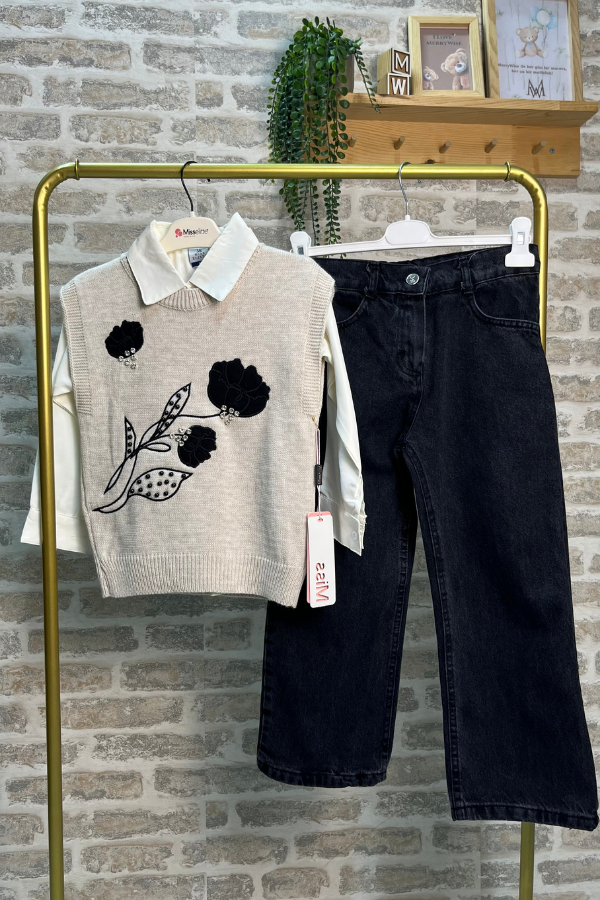6-9 Yaş Kız Çocuk Takım – Çiçek Detaylı Yelek Kot Pantolon