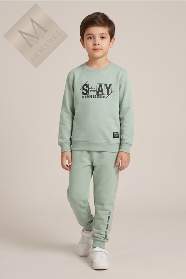 5-8 Yaş ''Stay'' Slogan Baskılı Erkek Çocuk Takımı